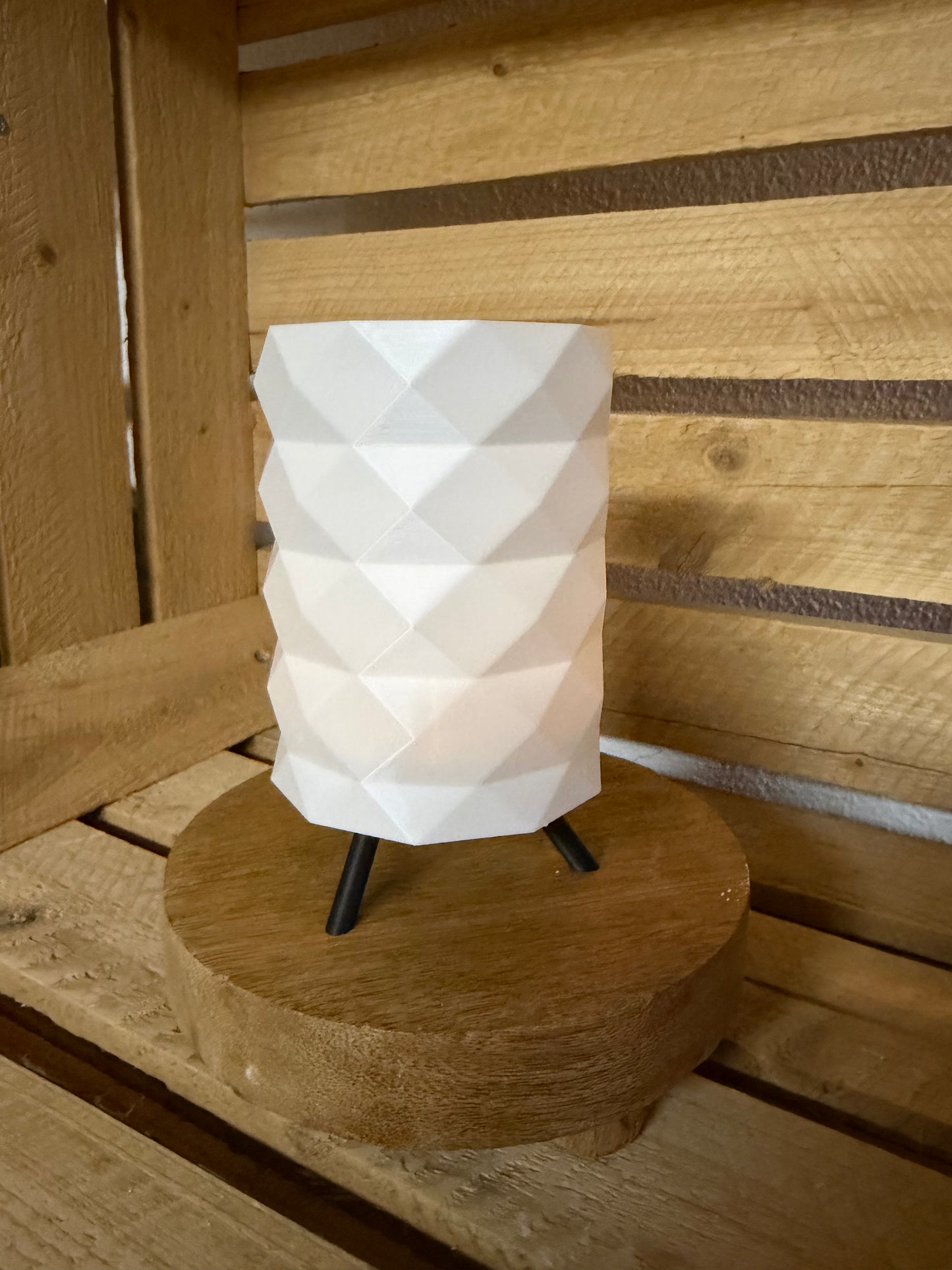 LED-Teelichthalter mit Sockel