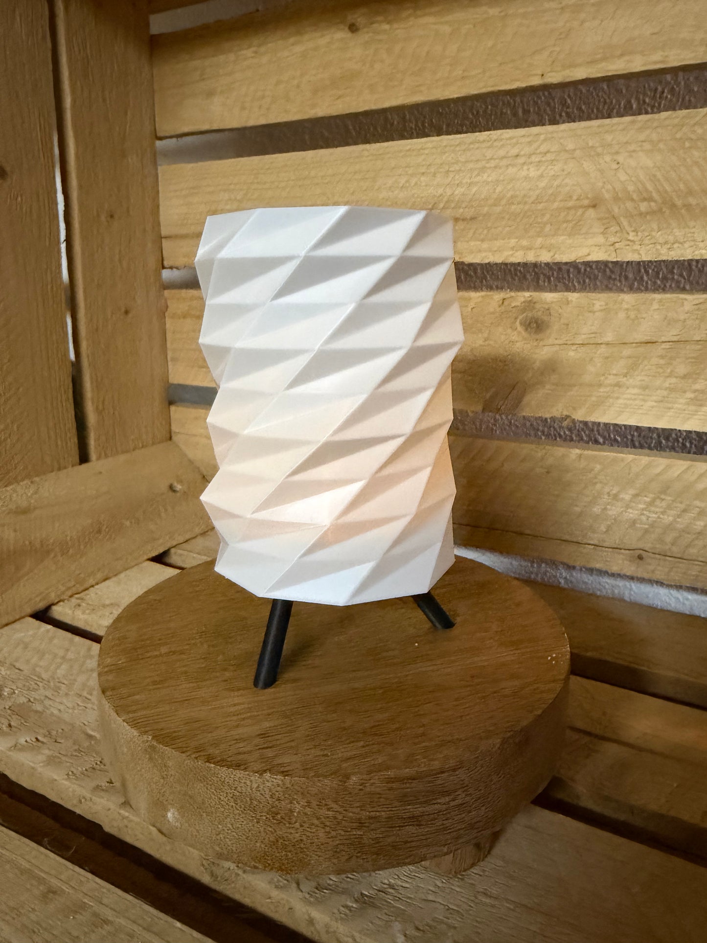 LED-Teelichthalter mit Sockel